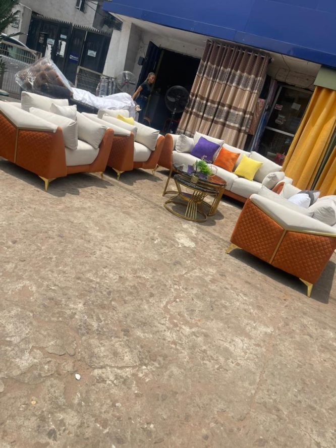 Modern Luxury Sofa Set - Image 16
