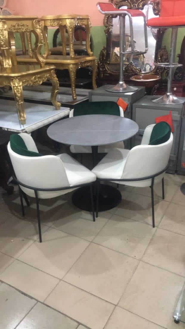 Sun-Pilot Interiors Center Table - Image 7