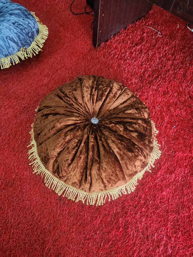 Sunpilot Round Basket Pillow - Image 6